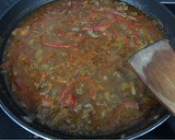 Foto del paso 3 de la receta: Lentejas al curry rojo con ternera