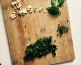 Hình bước làm 3 của món Mỳ ý đen hải sản