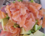 Foto del paso 2 de la receta: Casi tartar de salmón ahumado