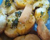 Foto del paso 3 de la receta: Un clásico! Pan de ajo express💞