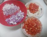 A picture of step 1 of Bhindi do pyaza.