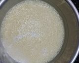 A picture of step 2 of Kesar Pista Kulfi.