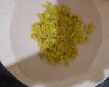 A picture of step 6 of Cabbage paratha.