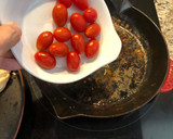 Foto del paso 4 de la receta: Gratinado de pollo en hasselback con tomates cherry