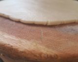 A picture of step 5 of Jim jam cookies.