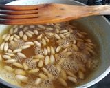 Foto del paso 4 de la receta: Muslo de pollo asado a la miel (En microondas)