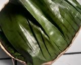 Foto langkah ke 4 dari resep Lontong Besek dan Lontong Daun anti gagal.