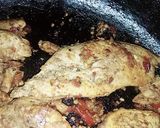 A picture of step 2 of Chicken olives baked pasta.