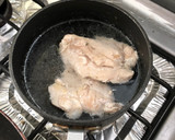 Foto del paso 1 de la receta: Flautas de pollo con salsa verde