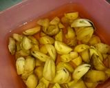 Foto langkah ke 3 dari resep Cara Mengawetkan Jamur Kancing.