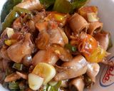 Foto langkah ke 4 dari resep Oseng Cumi Asin Pedas Manis.