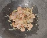 Foto langkah ke 3 dari resep Bihun Seafood Jamur Kuping.