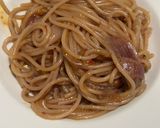 Foto del passaggio 4 della ricetta Spaghetti in padella 31 cipolla rossa di Tropea e Nduja