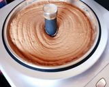 Une image de l'étape 3 de Glace au chocolat 🍫 et glace au chocolat 🍫 éclats de cookies #juin.