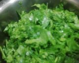A picture of step 1 of Spinach Corn Curry.