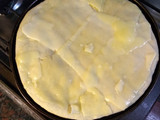 Pizza de cebolla y quesos