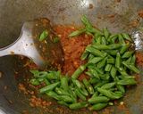 Foto langkah ke 5 dari resep Gulai ikan tongkol sayur buncis.