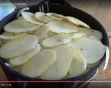 A picture of step 4 of Boulangère Potatoes.