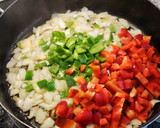 Foto del paso 2 de la receta: Pollo a la cerveza