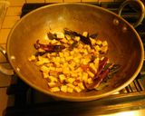 A picture of step 3 of Chickpea sundal.