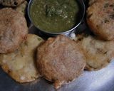 A picture of step 4 of Aloo sabudana vada.