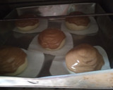 Foto langkah ke 11 dari resep Coffe Bun atau Roti O tanpa telur.
