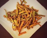 A picture of step 4 of Kurkuri Bhindi.