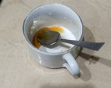 A picture of step 3 of Ginger Qahwa with honey flavour 🍯.