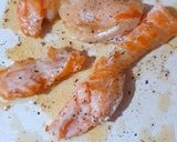 Foto langkah ke 1 dari resep Salmon-Egg Rice.