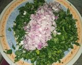 A picture of step 2 of Methi paratha.