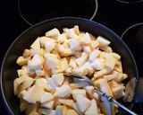 Une image de l'étape 3 de Tarte rhubarbe et pommes caramélisées.