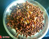 A picture of step 2 of Veg kabab paratha.