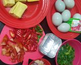 Foto langkah ke 1 dari resep Pepes Tahu Telor Asin.