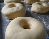Foto langkah ke 4 dari resep Donat montok resep mudah.