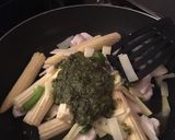 A picture of step 3 of Thai Green Curry.