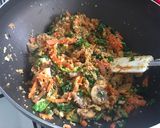 Csirkés-karfiol rizses stir fry (ketogén) recept fázis 4 fotója
