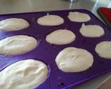 Une image de l'étape 5 de Madeleines au yaourt.