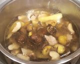 A picture of step 5 of Warm Autumn Chestnut Soup.