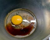 Foto del paso 1 de la receta: Budín de yogur, peras y pasas súper húmedo