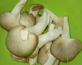 Hình bước làm 1 của món Nấm Bào Ngư Chiên Mè Chay