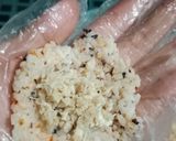 Foto langkah ke 3 dari resep 416# Bola bola nasi bon nori.