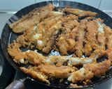 A picture of step 2 of Crispy bombil fish fry.