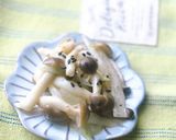 胡麻洋蔥鴻禧菇的食譜步驟3照片