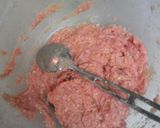A picture of step 1 of Easy and Delicious Hamburger Patties.