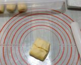 Foto langkah ke 10 dari resep Bolen Isi Tape.