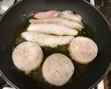 Foto del paso 3 de la receta: Cazuela de pescado y gana langostinera