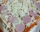 Foto langkah ke 4 dari resep 70. Roti Bakar Pizza.