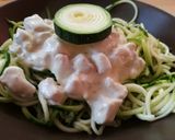 Cukkinispagetti tejszínes csirkemellel recept fázis 7 fotója