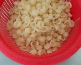 Foto del paso 1 de la receta: Ensalada de caracolitos con atún