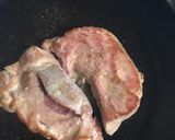 Foto del paso 2 de la receta: Cerdo condimentdo con Pimentón rojo y orégano